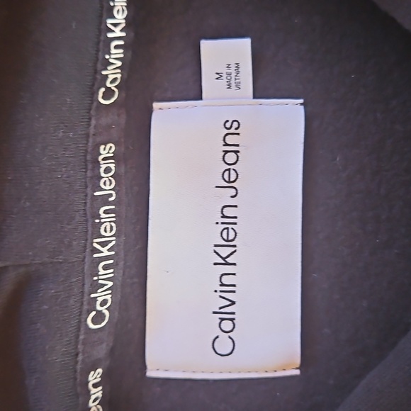 ☘️Calvin Klein☘️ - Picture 3 of 3